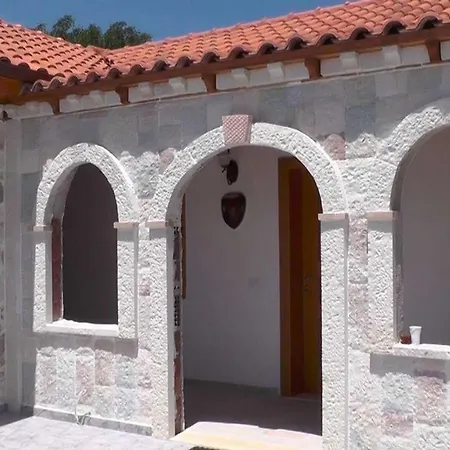 Pensionat Vila Cipa *