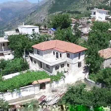 Vila Cipa Pilur